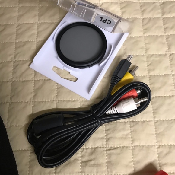 New Vanguard Camera bag + accessories - Picture 7 of 11